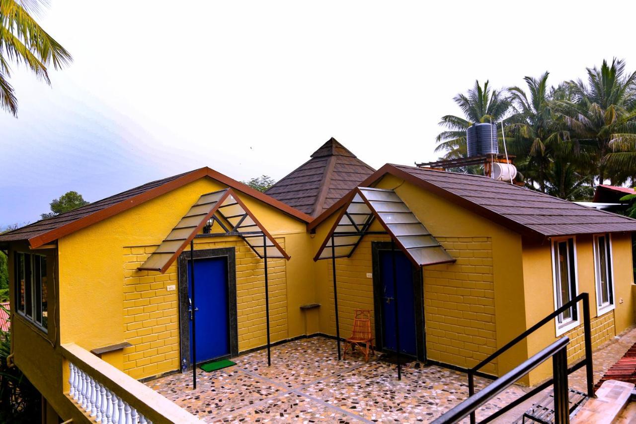 Anandvan Holiday Homes, Wai Екстериор снимка