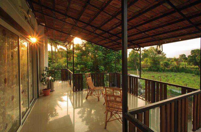 Anandvan Holiday Homes, Wai Екстериор снимка