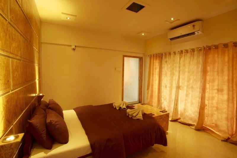 Anandvan Holiday Homes, Wai Екстериор снимка