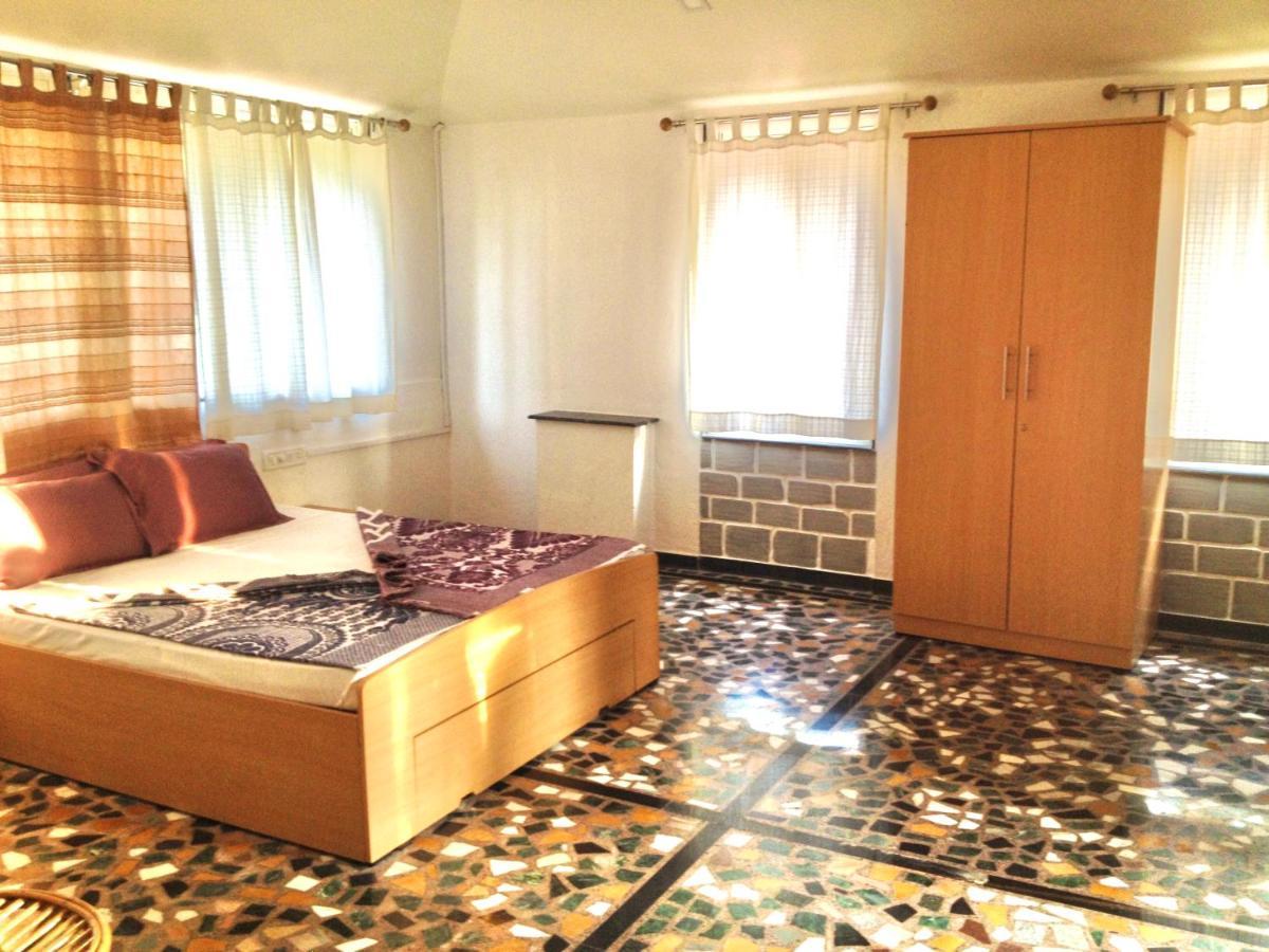 Anandvan Holiday Homes, Wai Екстериор снимка
