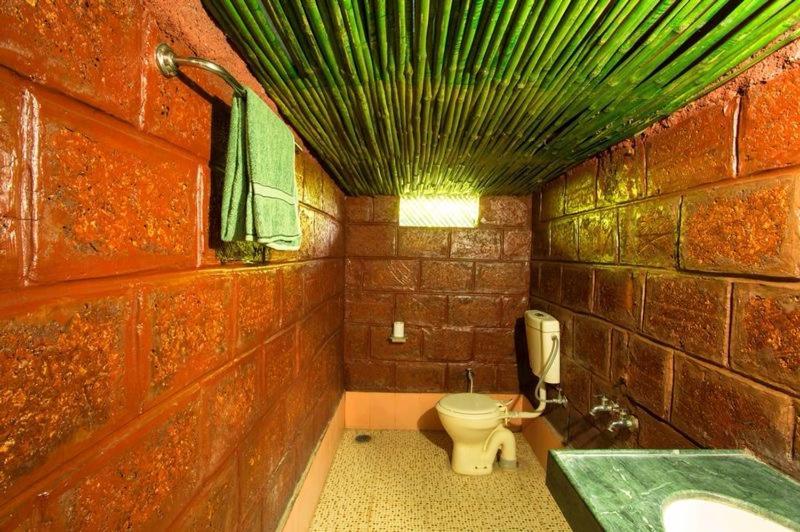 Anandvan Holiday Homes, Wai Екстериор снимка