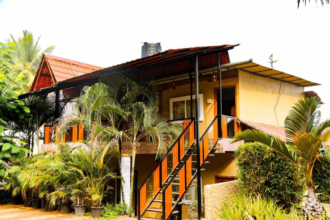 Anandvan Holiday Homes, Wai Екстериор снимка